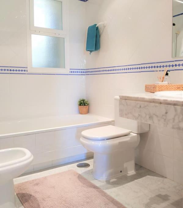 (New) Luxury Beach Apàrtment Brisa Quebrada -Sea Views ¬ Pool - 2 Bedroom Benalmádena Extérieur photo